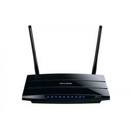 ROUTER TP-LINK; model: TL-WDR3600; MANAGEMENT; WIRELESS; PORTURI: x GBIC 10/100/1000