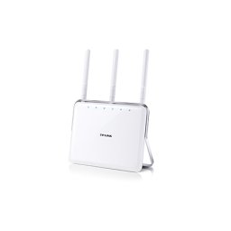 ROUTER TP-LINK; model: AC1900 ARCHER C9; MANAGEMENT; WIRELESS; PORTURI: 4x GBIC 10/100/1000