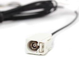 7697018 Antena Calearo dublu amplificata, montaj pe parbriz, cu Fakra