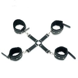 Catuse Crossed Restraint Black