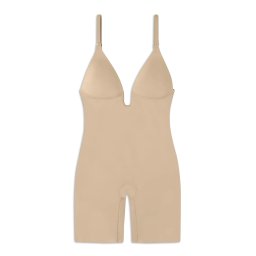 Gisela Body culoarea pielii