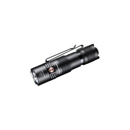 Fenix PD26RACE - lanternă LED reîncărcabilă prin USB, cu reglaj al intensității, 1600 mAh, IP68, 1300 lm, autonomie 556 h, neagră