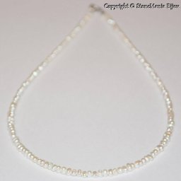 Colier perle de cultura albe neuniforme 3mm