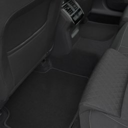 Set Covorase Auto mocheta UMBRELLA Dedicate NISSAN QASHQAI I 5 SEATS (2007-2013)