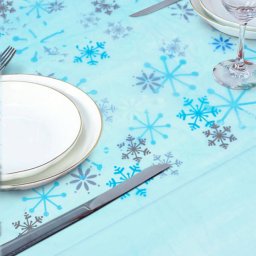 Fata de Masa de Craciun Familly Christmas 274 x 137cm Material Lavabil 2x Modele Multicolor