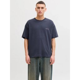 Jack & Jones Tricou barbati, din bumbac, imprimeu pe spate, Loose fit, JORMONTAUK, Gri inchis (SELECTATI MARIMEA: XL)