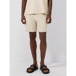 Q/S by s.Oliver Pantaloni scurti de trening barbati, din jerseu gros, cu talie medie, Regular fit, Crem (SELECTATI MARIMEA: 2XL)