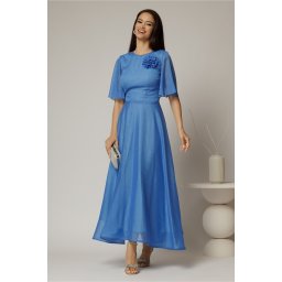 Rochie DY Fashion lunga albastra din voal cu fir lurex in clos cu accesoriu la bust