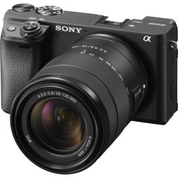 SONY Alpha 6400 + 18-135mm