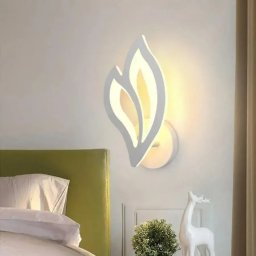 Aplica LED LILY 14W tip petala, alba, acril si metal, 3 temperaturi de culoare