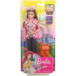 Papusa Barbie Travel Skipper cu rucsac si accesorii de calatorie