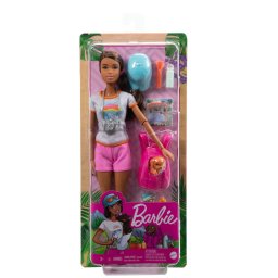 Papusa Barbie cu set de drumetie, catelus si 9 accesorii