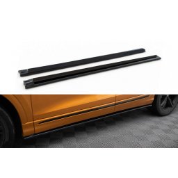 Aditive pentru praguri Audi Q8 S-Line 2018+ Maxton Design, lac negru