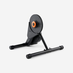 Home trainer conectat cu „Zwift Cog and Click” D500
