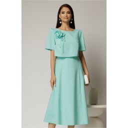 Rochie midi verde menta de zi cu detaliu amplu floral la bust