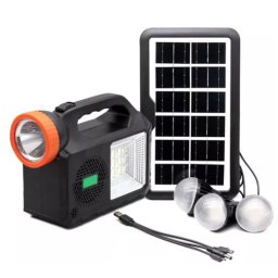 Kit solar de iluminare GD Times GD 102 cu 3 becuri radio