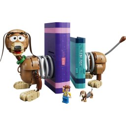 Set de constructie pentru adulti LEGO Disney si Pixar - Opritoare de carti Cainele Slinky din Povestea Jucariilor 43301, Decoratiuni pentru Living, Idee de Cadou pentru Femei si Barbati Pasionati de Jocuri de Constructie, 1311 piese, Varsta 18+, Multico