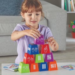 Joc matematic de stivuire pentru invatarea numerelor, 5 ani+