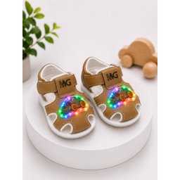 Sandalute maro cu luminite pentru super bebelusi - Masinuta