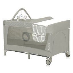 Patut pliant, lionelo, flower, cu doua nivele, cu arcada, geanta transport, masuta de infasat, bara cu jucarii, fereastra laterala, 120x60 cm, conform cu standardele europeane de securitate en 716 si en12221, cappuccino