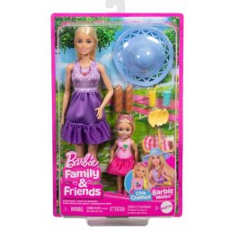 Păpușa Barbie, familie și surori prietene la picnic