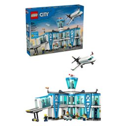 LEGO® City - Aeroport cu avion 60502, 887 piese