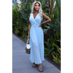 546-2 Pleated dress with a wide belt and neckline - light blue