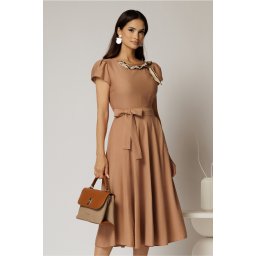 Rochie midi maro din rayon cu lantisor cu esarfa la decolteu