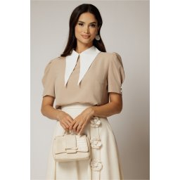 Bluza DY Fashion bej cu guler ascutit si maneci scurte cu nasturi