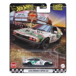Masinuta Hot Wheels Premium Boulevard Alfa Romeo GTV6 3.0, scara 1:64