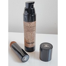 Chanel Les Beiges Water-Fresh Complexion Touch