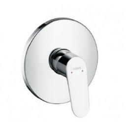 Baterie dus incastrata Hansgrohe gama Focus, crom