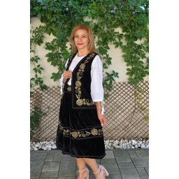 Costum catifea Vesta si Fusta 3