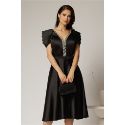 Rochie midi neagra din tafta cu aplicatii la decolteu si pliuri la maneci