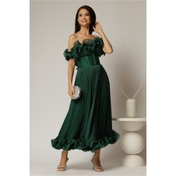 Rochie midi verde in clos din voal satinat cu volanase la bust si la baza