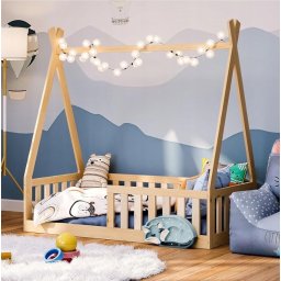 Pat copii tipi 140x70cm natur din lemn masiv de pin , design scandinav casuta, montaj direct pe podea, cu somiera sarcina max 110kg