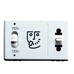 Priza, Pentru, Aparatul, De, Ras, Pentru, Sistemul, Hotelier, Standard, European/American, Indicator, Luminos, Pentru, Tensiunea, Selectata, -230V, 50/60Hz, 3, Module, Sistem, Alb, Gewiss, System, GW20841