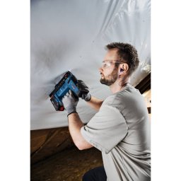 Bosch Bosch Powertools Powertools cordless wood stapler GTH 18V-14 Professional solo, 18Volt (blue/black, without battery and charger, in L-BOXX)