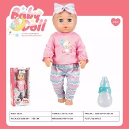 Păpușă cu tricou cu mieluț – bea, face pipi, 35 cm
