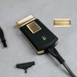 Aparat de ras Wahl Travel Shaver Gold Edition 07057-016 | Negru-Auriu, Compact