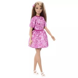 Păpușă Barbie Fashionista – prietenă la modă, îmbrăcată într-o rochie neagră