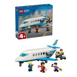 Set de constructie LEGO® City Avion cu reactie pentru pasageri 60492, Jucarii pentru Copii de 4+ ani, Jucarii pentru Baieti si Fete, Avion de Jucarie, Idee de Cadou pentru Copii