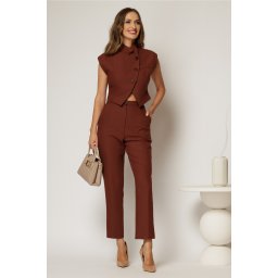 Compleu DY Fashion caramiziu cu pantaloni si vesta cu nasturi asimetrici