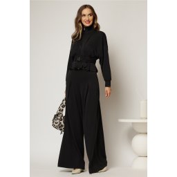Compleu negru cu jacheta si pantaloni evazati cu pliuri