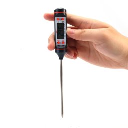 Termometru digital cu sonda JR -1,pentru alimente si lichide
