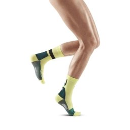 CEP - sosete compresie medii - the run limited 2024.1 socks mid cut W - lime