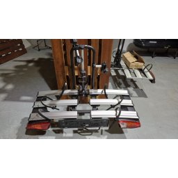 Suport biciclete Menabo Antares Plus pentru 3 biciclete cu prindere pe carligul de remorcare, pliabil