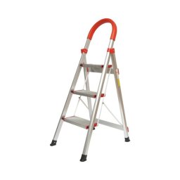 Scara aluminiu, 3 trepte, max 130 kg, 68 cm