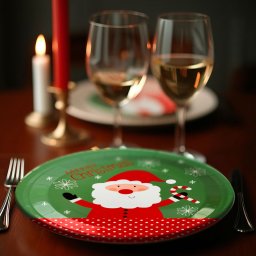 Set farfurii Craciun, din hartie ,12 bucati, 16.5 si 23 cm model Mos Craciun