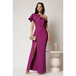 Rochie magenta lunga de ocazie pe un umar cu volanas si slit pe picior